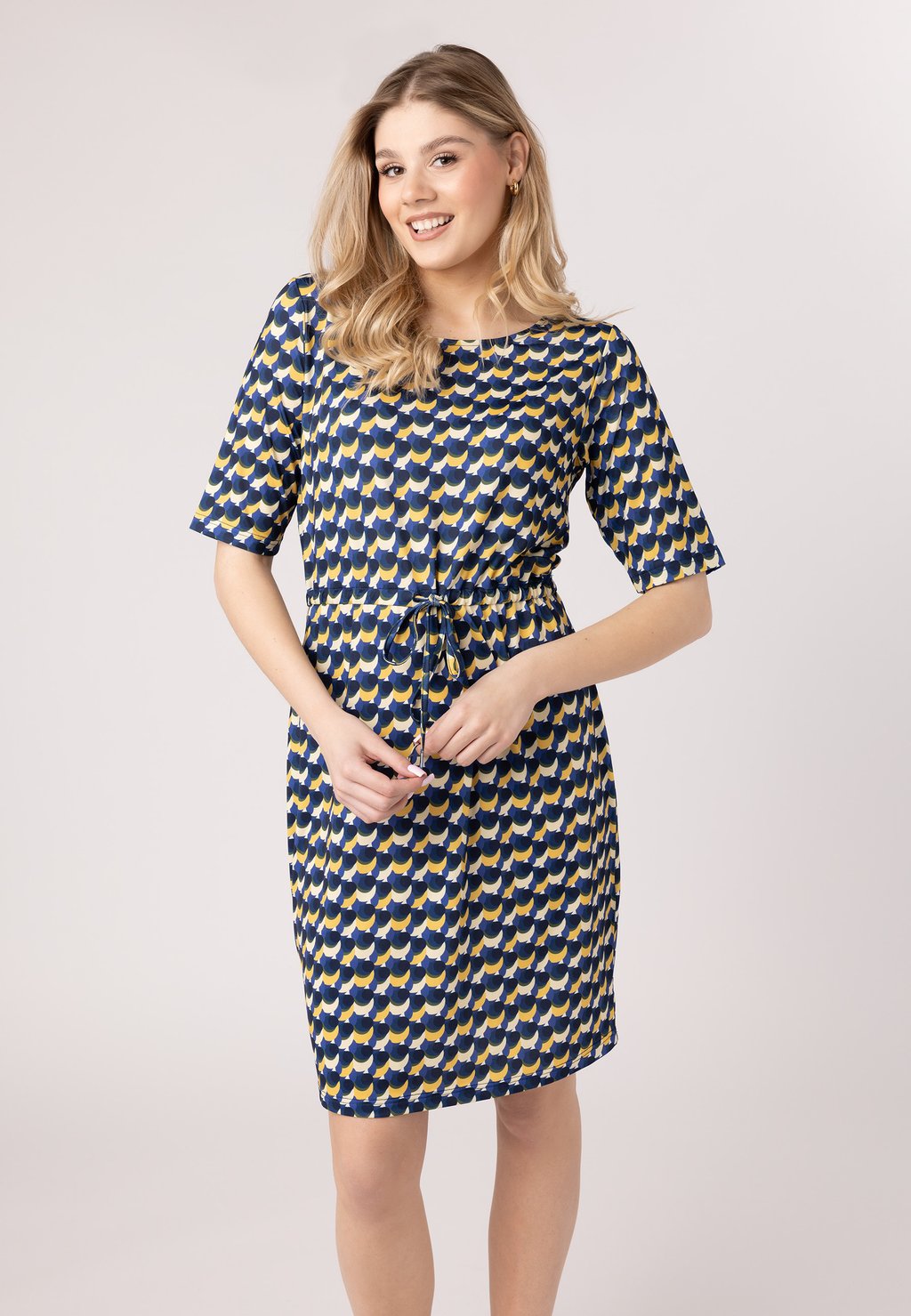 Платье из джерси QUIOSQUE, мультиколор
Платье из джерси QUIOSQUE, мультиколор