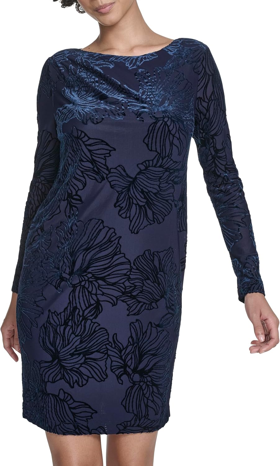 Женское платье-футляр Calvin Klein с длинными рукавами, вырезом-лодочкой, бархатным выжженным лифом и сборками по бокам, Indigo
Женское платье-футляр Calvin Klein с длинными рукавами, вырезом-лодочкой, бархатным выжженным лифом и сборками по бокам, Indigo