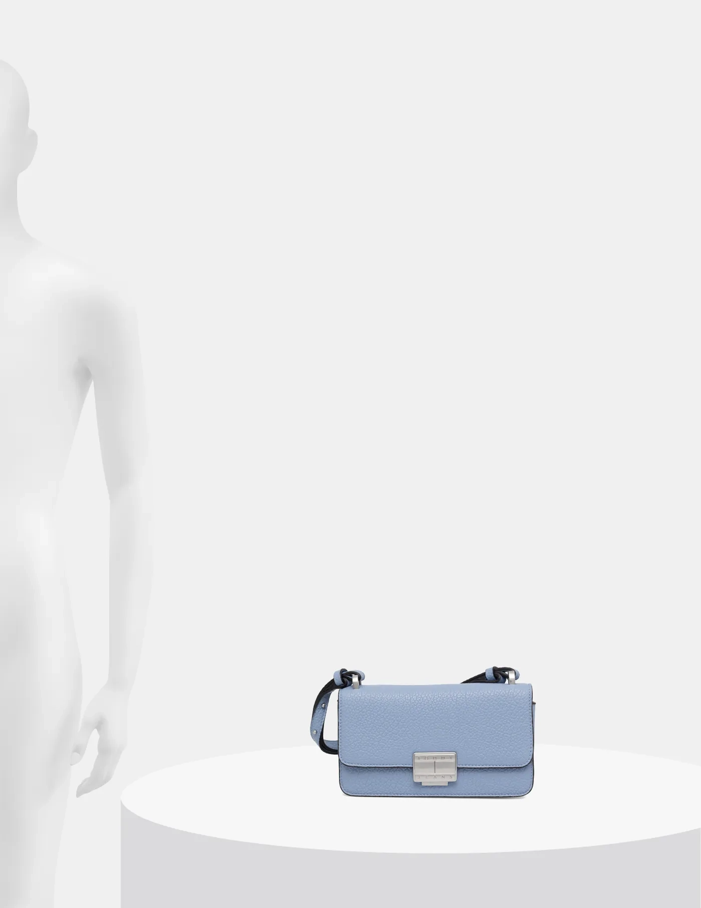 Сумочка Tommy Jeans, синий
Сумочка Tommy Jeans, синий