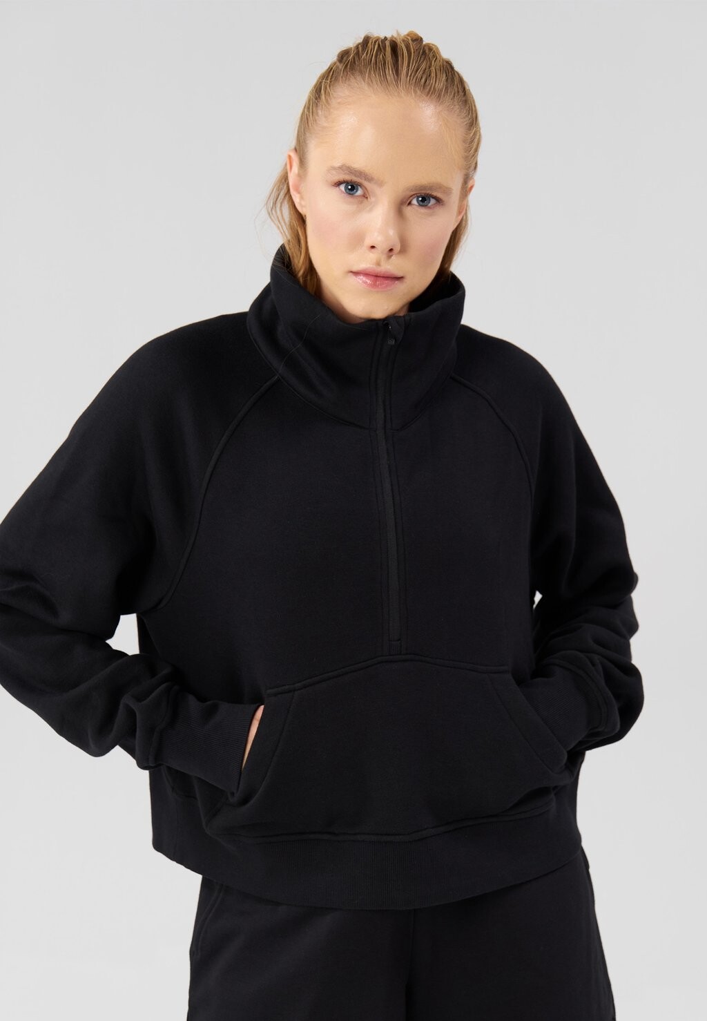 Толстовка Even&Odd, цвет black
Толстовка Even&Odd, цвет black