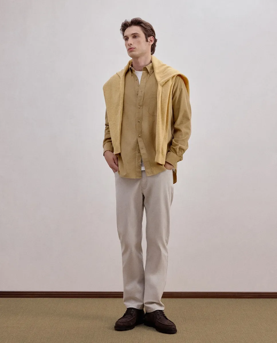 Рубашка из вельвета с длинным рукавом, однотонная Dustin, бежевый
Рубашка из вельвета с длинным рукавом, однотонная Dustin, бежевый