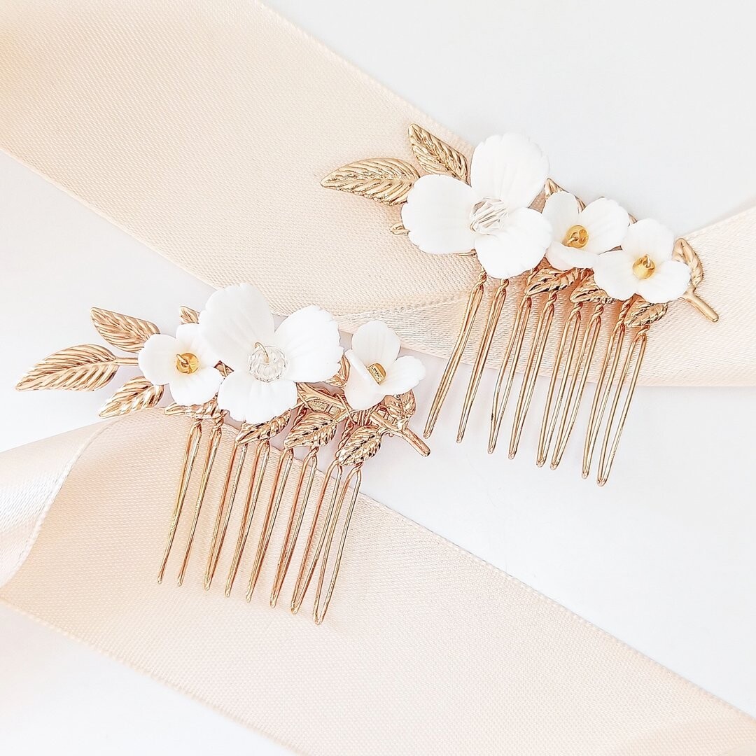 Коконет, Золотые гребни с цветами, Нежный, Деревенский, Свадебный, Элегантный Kokonet
Коконет, Золотые гребни с цветами, Нежный, Деревенский, Свадебный, Элегантный Kokonet