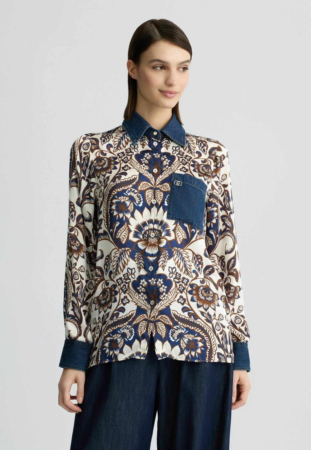 Блузка на пуговицах PRINTED LIU JO, темно-синий
Блузка на пуговицах PRINTED LIU JO, темно-синий