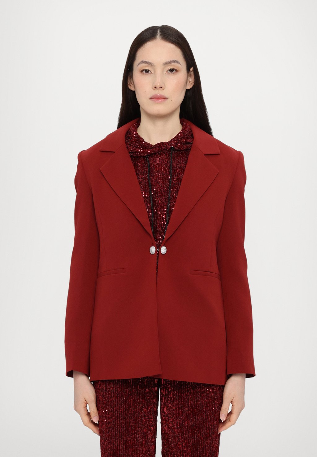 Блейзер CLASSIC FIT Stine Goya, темно-красный
Блейзер CLASSIC FIT Stine Goya, темно-красный