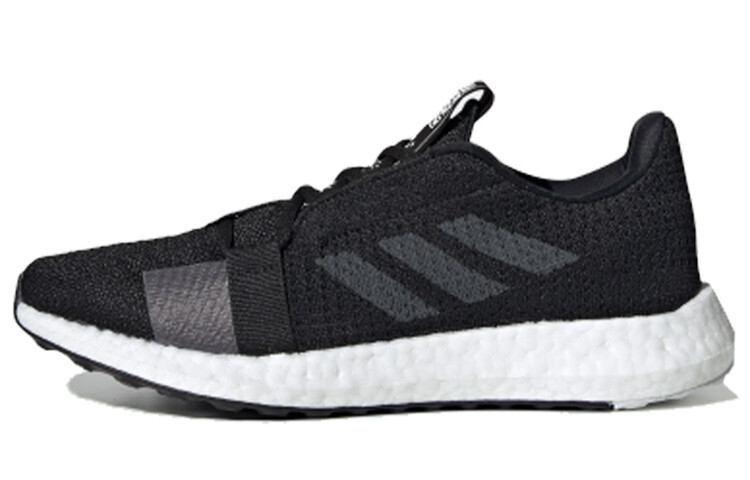 Женские беговые кроссовки Adidas Senseboost Go
Женские беговые кроссовки Adidas Senseboost Go