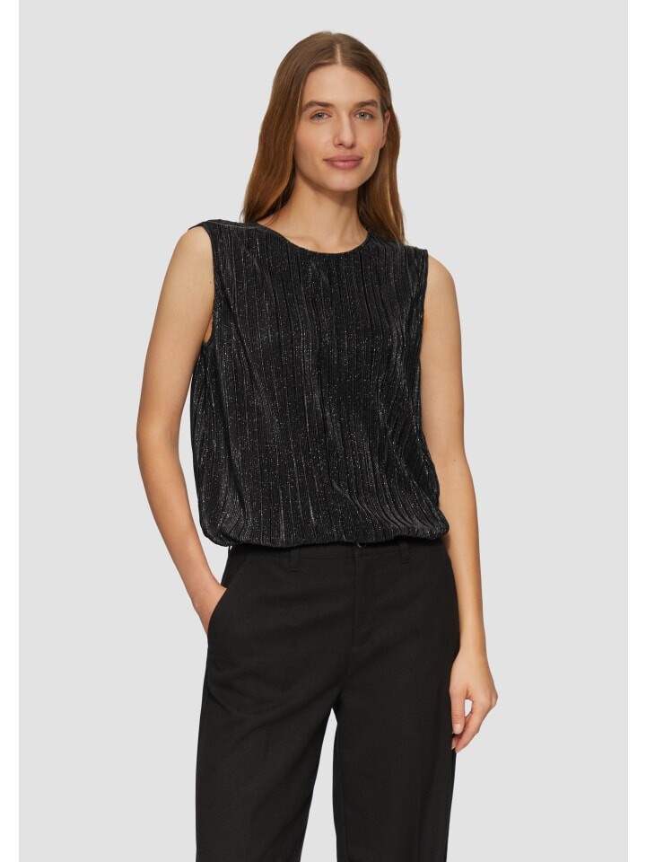 Футболка s.Oliver T-Shirt keine Ärmellänge, черный
Футболка s.Oliver T-Shirt keine Ärmellänge, черный