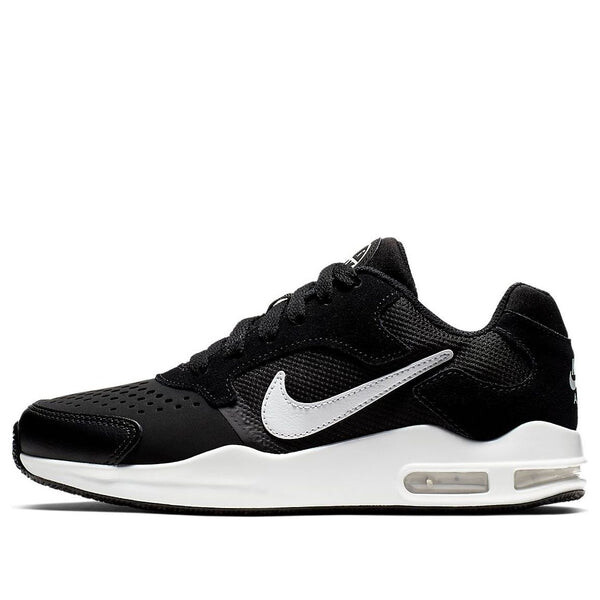 Кроссовки air max guile Nike, белый
Кроссовки air max guile Nike, белый