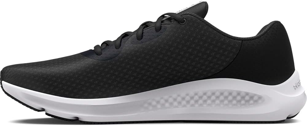 Мужские кроссовки Under Armour Charged Pursuit 3, черно-белый
Мужские кроссовки Under Armour Charged Pursuit 3, черно-белый