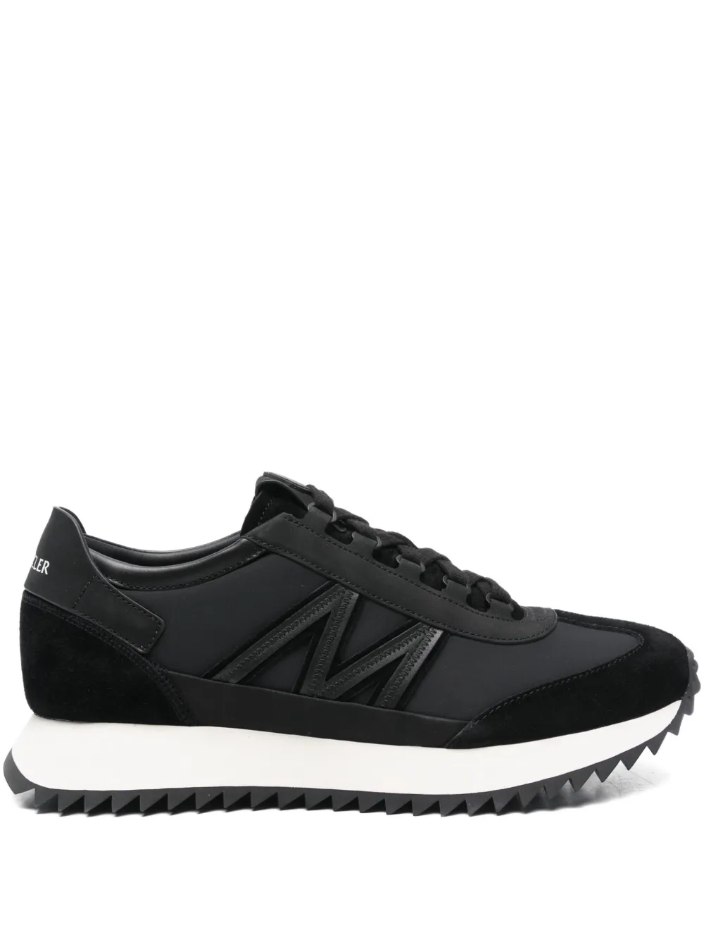 Кроссовки Pacey2 на шнуровке Moncler, черный
Кроссовки Pacey2 на шнуровке Moncler, черный