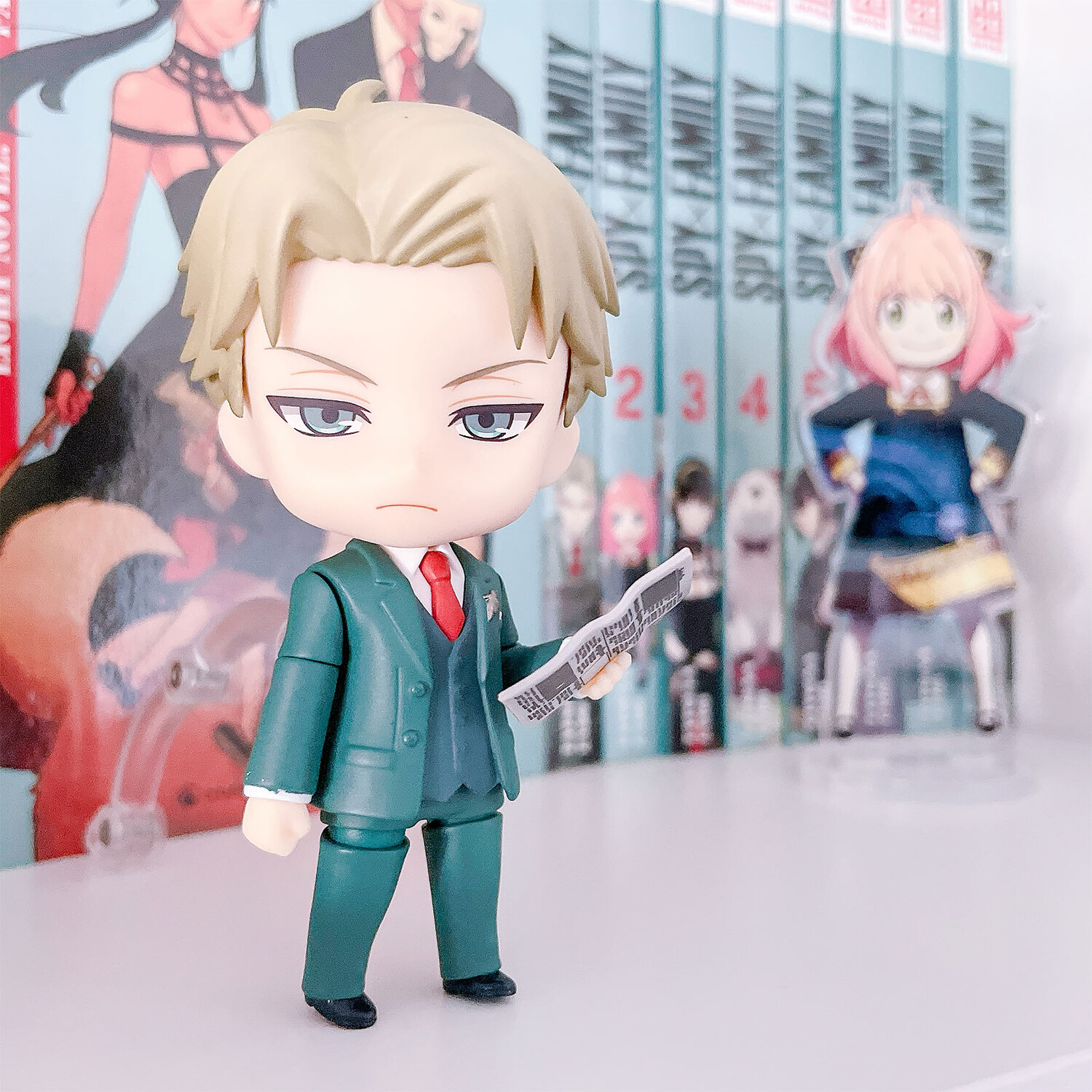 Spy x Family - Нендороидная фигурка Loid Forger
Spy x Family - Нендороидная фигурка Loid Forger