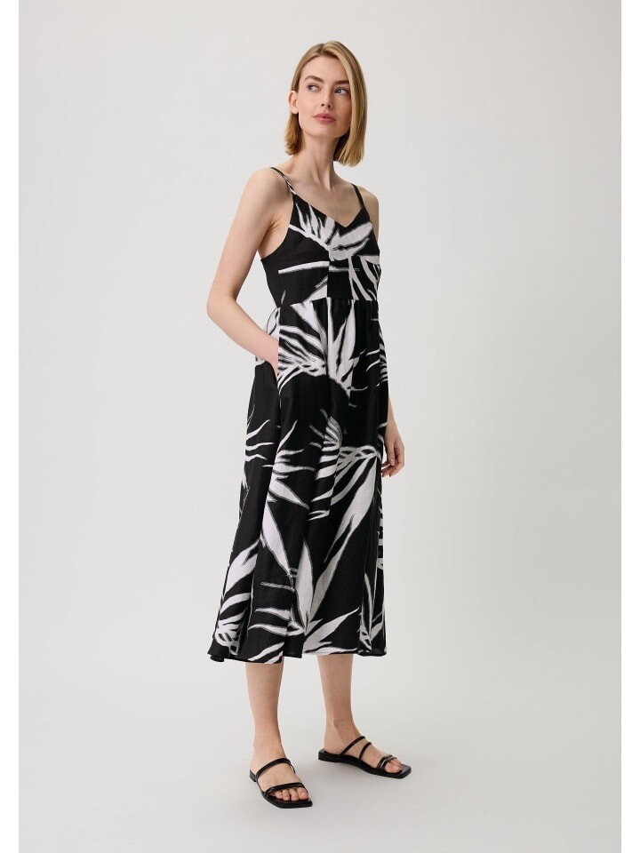 Длинное платье comma, цвет schwarz/weiß
Длинное платье comma, цвет schwarz/weiß