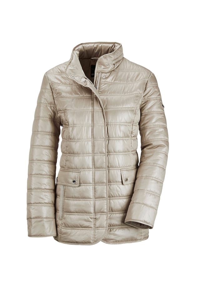 Короткий размер: легкая стеганая куртка со множеством деталей. Goldner, бежевый
Короткий размер: легкая стеганая куртка со множеством деталей. Goldner, бежевый