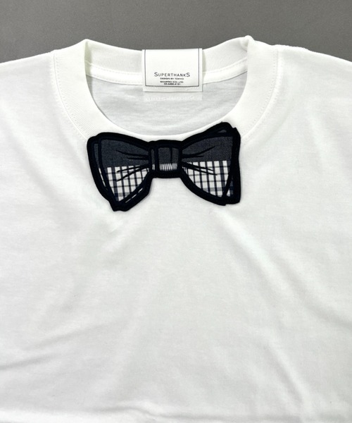 Футболка с нашивкой-бабочкой, оверсайз SUPERTHANKS, белый
Футболка с нашивкой-бабочкой, оверсайз SUPERTHANKS, белый