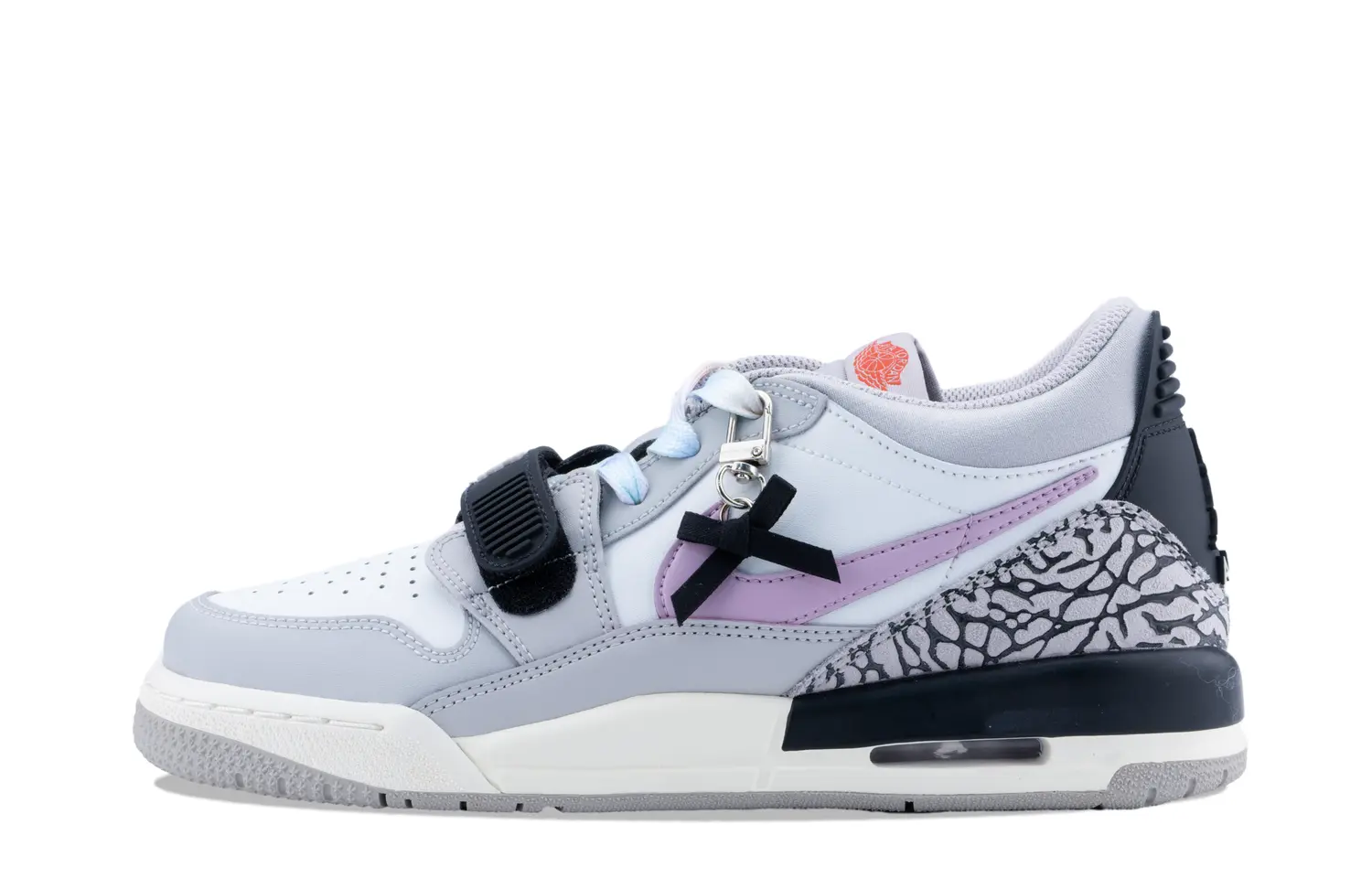Jordan Legacy 312 низкая амортизация низкие детские баскетбольные кроссовки pink purple подростки
Jordan Legacy 312 низкая амортизация низкие детские баскетбольные кроссовки pink purple подростки