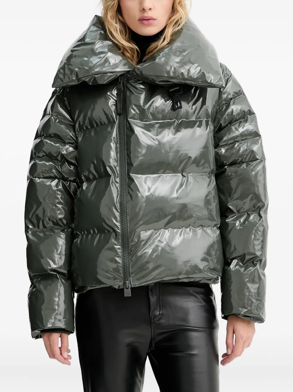 Пуховик Alta Vision Rains, зеленый
Пуховик Alta Vision Rains, зеленый