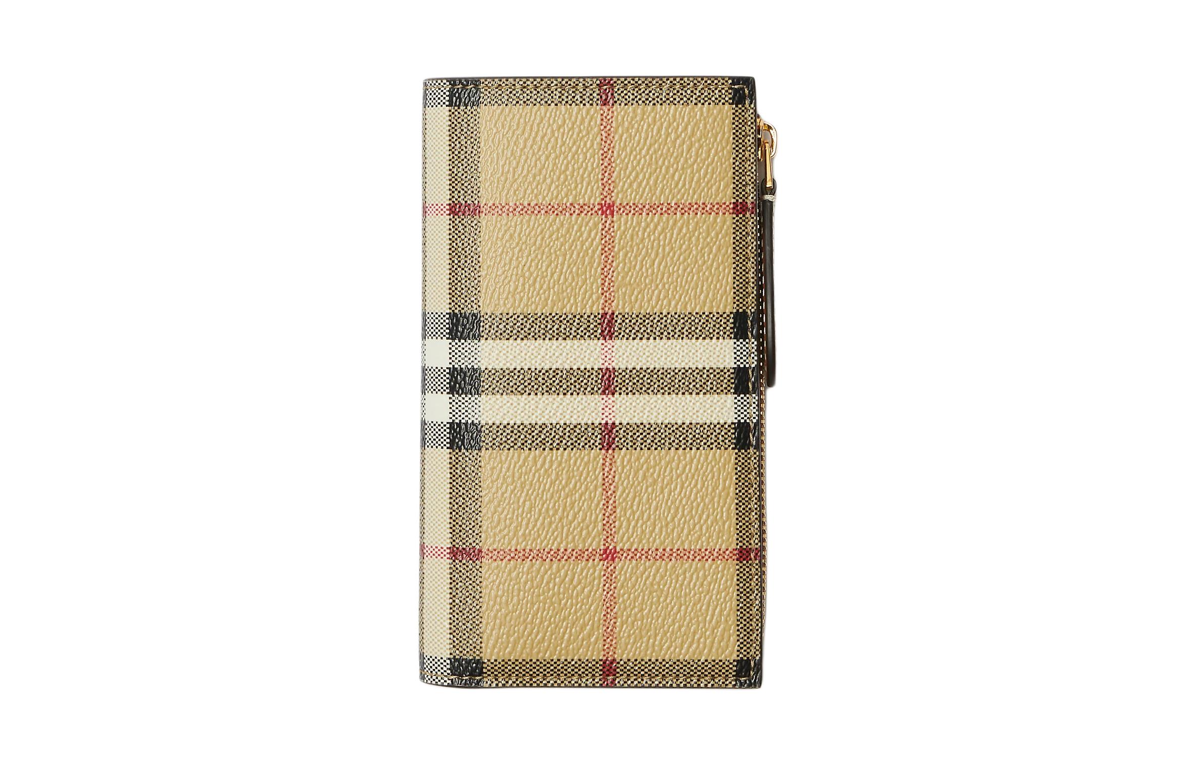 Архивный кошелек среднего размера из полиуретана бежевый Burberry
Архивный кошелек среднего размера из полиуретана бежевый Burberry