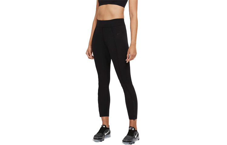 Женские спортивные брюки Nike, цвет Black
Женские спортивные брюки Nike, цвет Black