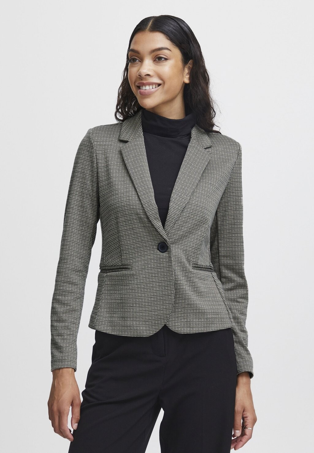 Блейзер b.young БИММРАВНА, цвет black mix
Блейзер b.young БИММРАВНА, цвет black mix