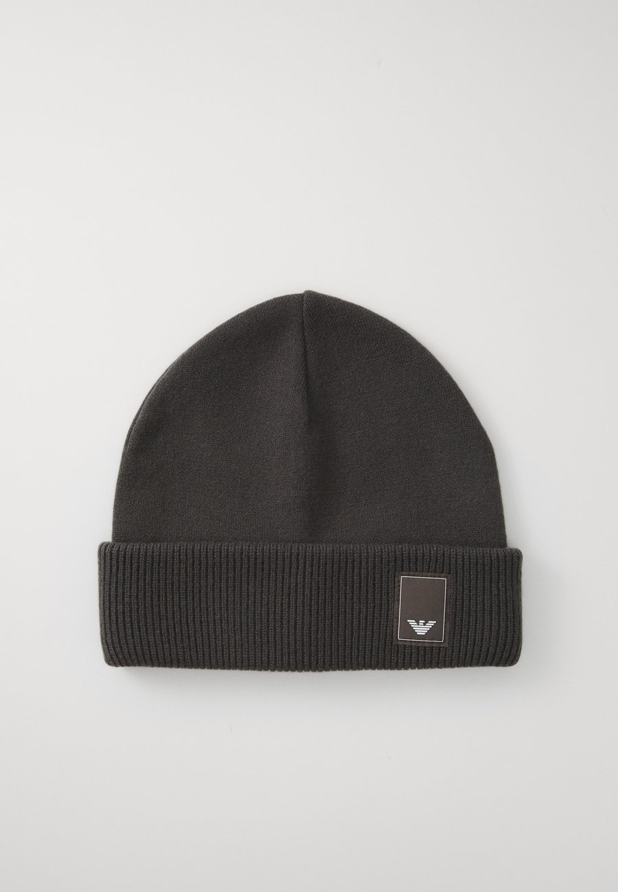 Шапка Emporio Armani BEANIE, Raven/Black
Шапка Emporio Armani BEANIE, Raven/Black