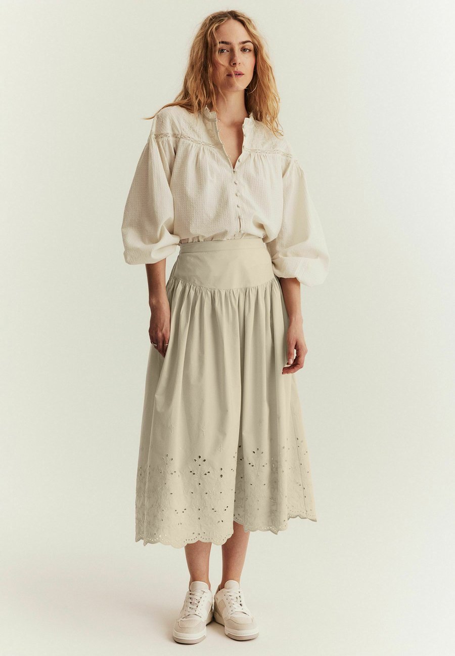 Юбка Newbie EMBROIDERED, Beige
Юбка Newbie EMBROIDERED, Beige