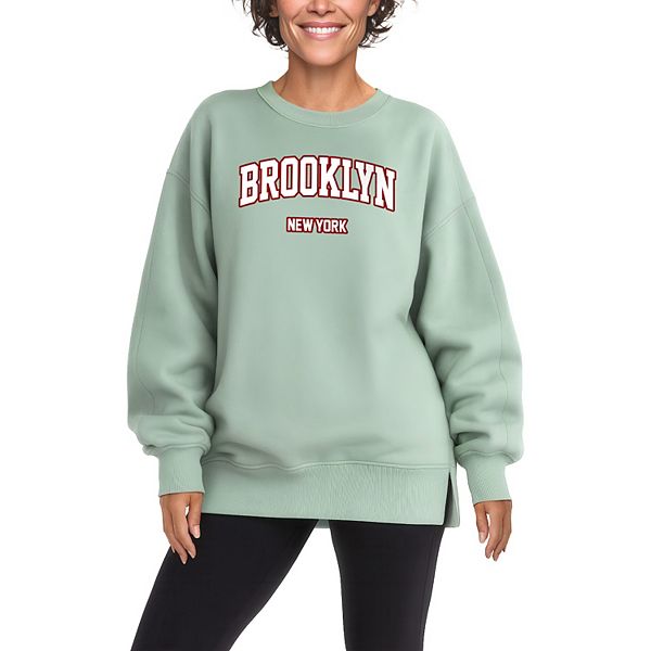 Женский оверсайз флисовый свитшот Brooklyn, New York Collegiate Licensed Character, Seafoam
Женский оверсайз флисовый свитшот Brooklyn, New York Collegiate Licensed Character, Seafoam