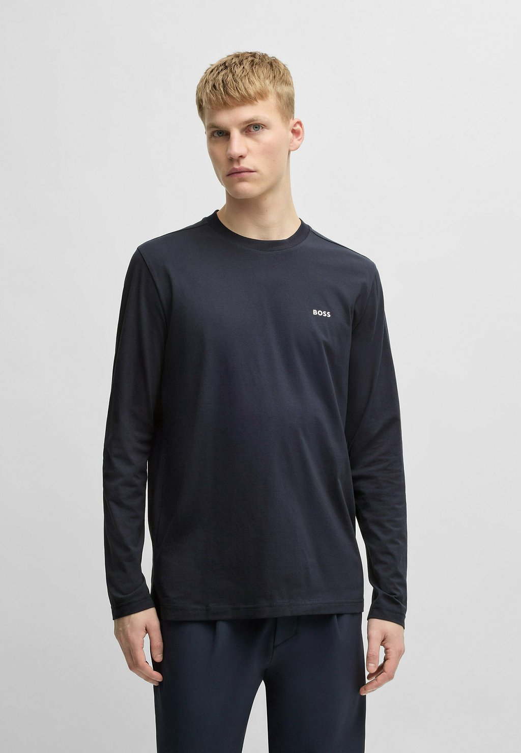 Лонгслив BOSS, темно-синий
Лонгслив BOSS, темно-синий