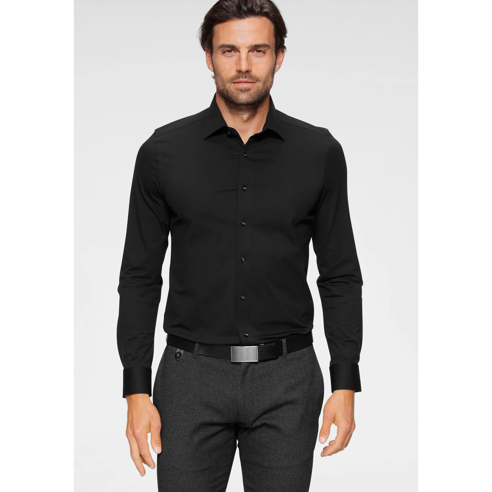 Рубашка OLYMP с длинными рукавами "Luxor 24/Seven Contemporary Fit Jersey Shirt" из материала, подавляющего неприятные запахи, черный
Рубашка OLYMP с длинными рукавами "Luxor 24/Seven Contemporary Fit Jersey Shirt" из материала, подавляющего неприятные запахи, черный