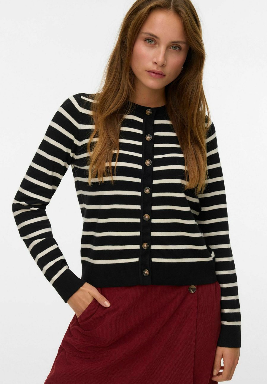 Кардиган Vero Moda VMSABA LS O-NECK, Black
Кардиган Vero Moda VMSABA LS O-NECK, Black