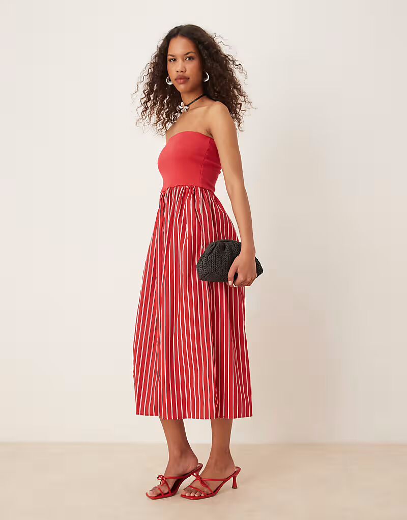 Контрастное платье-бандо миди от Nobody's Child Felicity в розовую полоску
Контрастное платье-бандо миди от Nobody's Child Felicity в розовую полоску