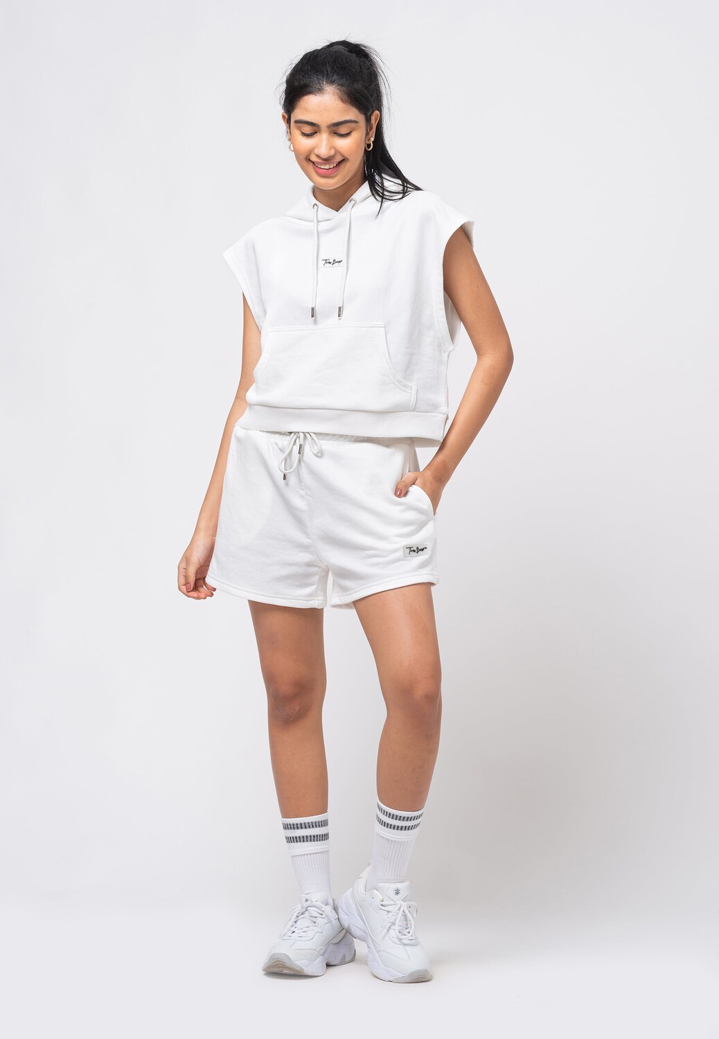 Летний спортивный костюм tom barron с шортами и топом без рукавов Tom_Barron, белый
Летний спортивный костюм tom barron с шортами и топом без рукавов Tom_Barron, белый