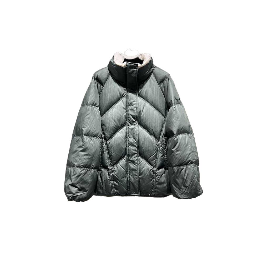 Пуховая куртка женская с воротником-стойкой, средней жесткости Mizuno, forest mist зеленый
Пуховая куртка женская с воротником-стойкой, средней жесткости Mizuno, forest mist зеленый