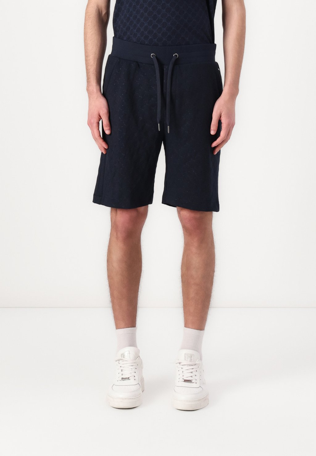 Шорты BARLAS JOOP!, темно-синий
Шорты BARLAS JOOP!, темно-синий