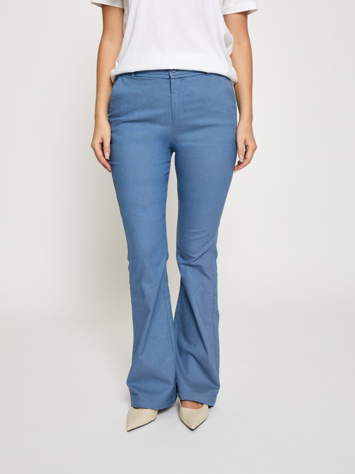 Minus Темно-синие джинсовые брюки
Minus Темно-синие джинсовые брюки