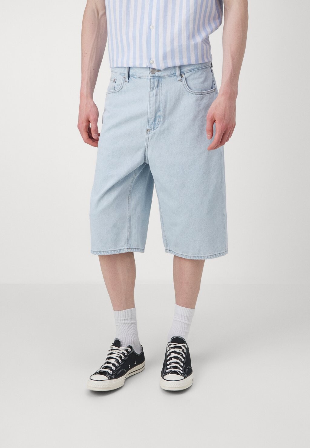 Джинсовые шорты Onsbuma Box Jorts Only, светло-голубой деним
Джинсовые шорты Onsbuma Box Jorts Only, светло-голубой деним