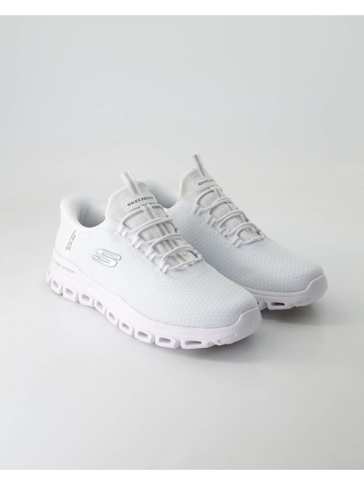 Кроссовки на шнуровке Skechers, белый 
Кроссовки на шнуровке Skechers, белый