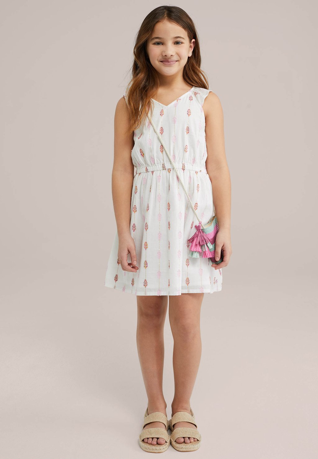 Повседневное платье WE Fashion, белый
Повседневное платье WE Fashion, белый