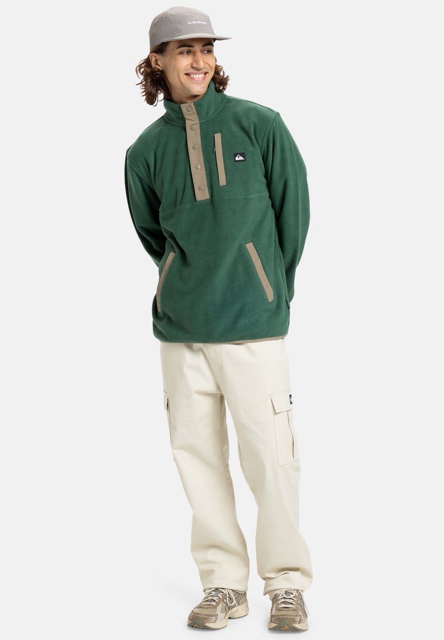 Джемпер Quiksilver NO DESTINATION, Trekking Green/Green
Джемпер Quiksilver NO DESTINATION, Trekking Green/Green