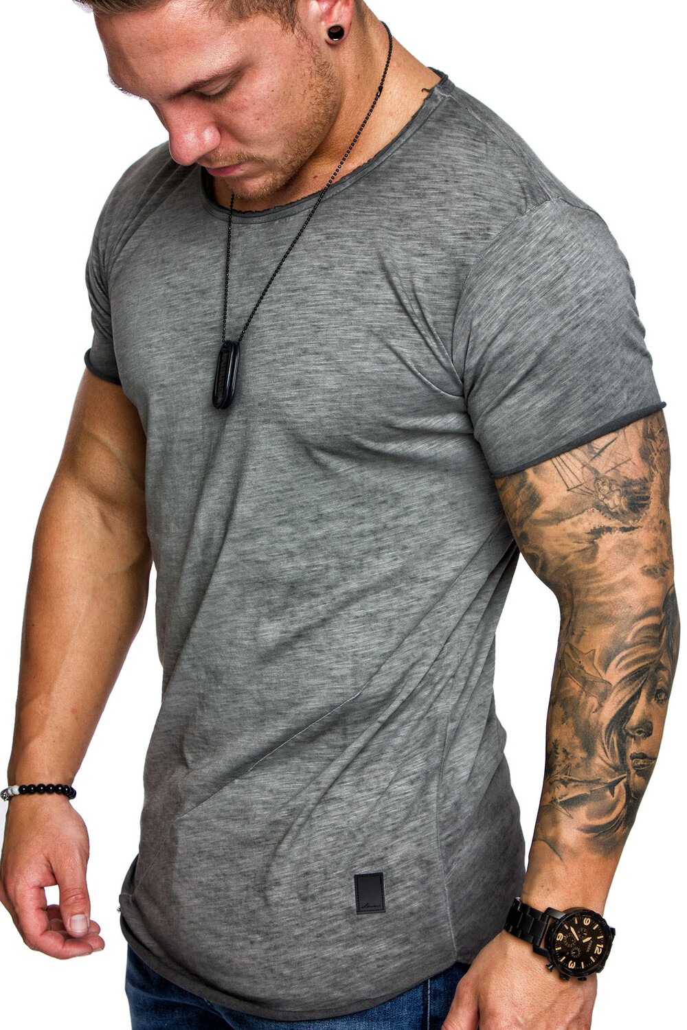 Футболка Amaci&Sons Oversize mit Rundhalsausschnitt TIJUANA, антрацит
Футболка Amaci&Sons Oversize mit Rundhalsausschnitt TIJUANA, антрацит