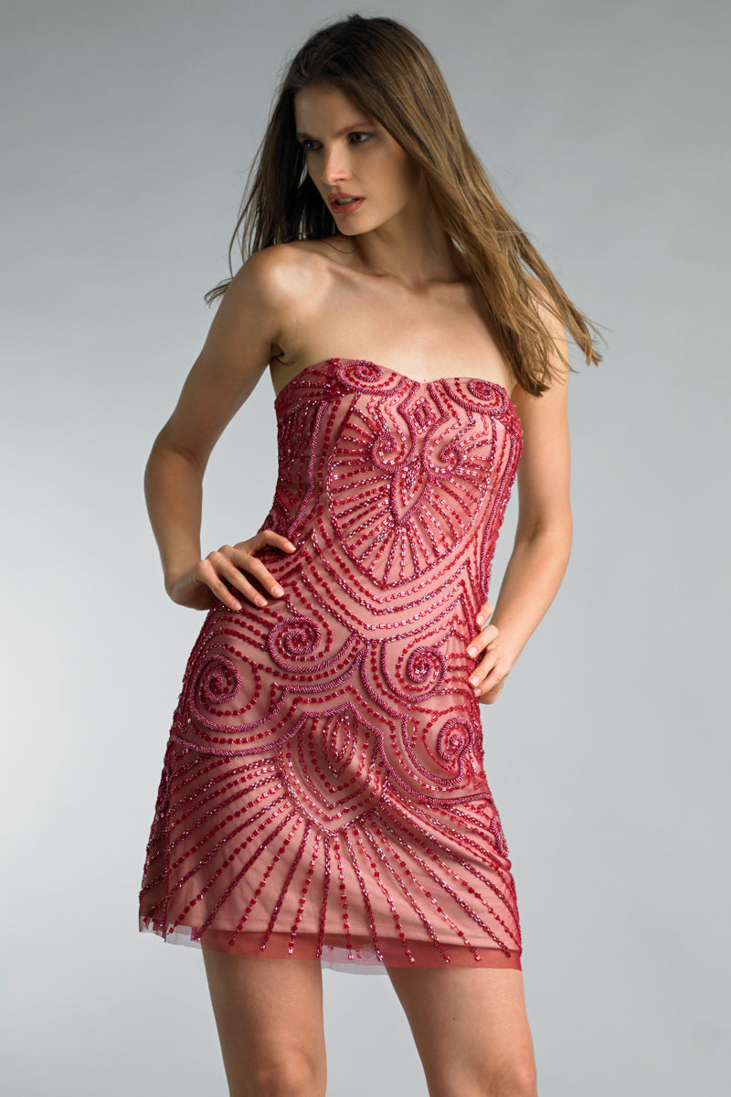 Коктейльное платье без бретелек с бисером Basix Black Label, Wine
Коктейльное платье без бретелек с бисером Basix Black Label, Wine