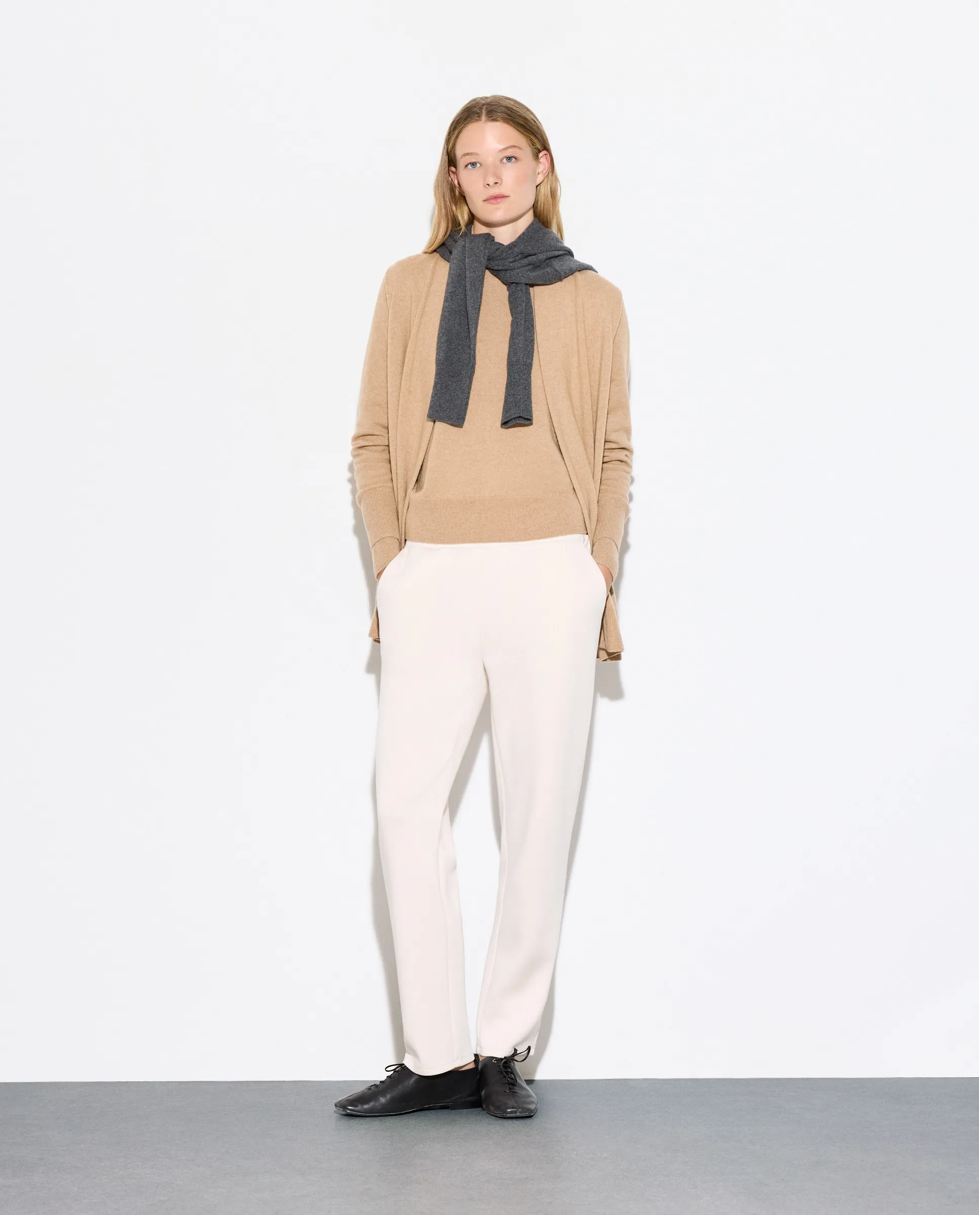 Женская однотонная расслабленная куртка Woman El Corte Inglés, светло-коричневый
Женская однотонная расслабленная куртка Woman El Corte Inglés, светло-коричневый