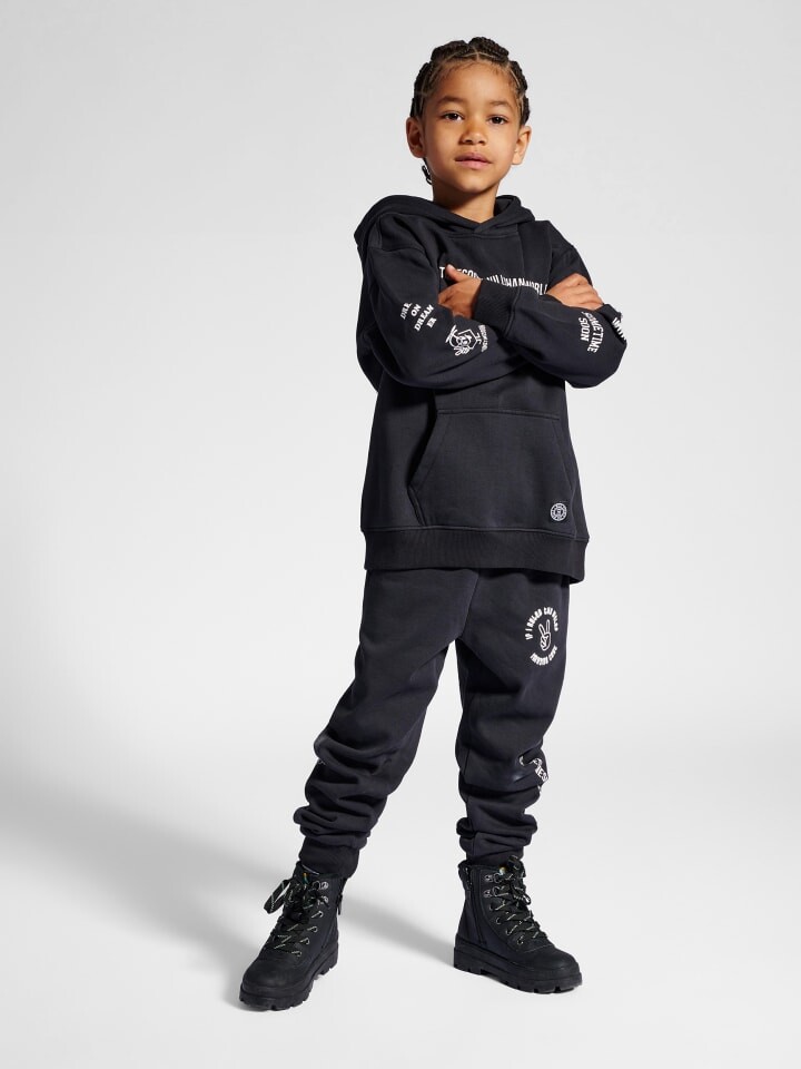 Пуловер с капюшоном Sometime Soon Hoodie Stsortega Kinder, черный
Пуловер с капюшоном Sometime Soon Hoodie Stsortega Kinder, черный