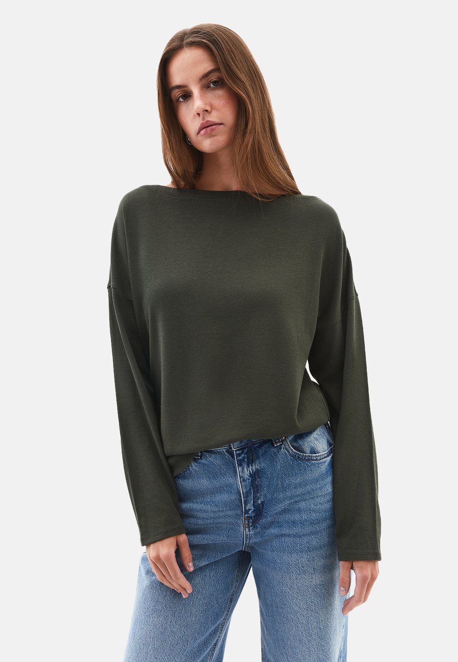 Джемпер OXXO Jumper, Deep Depths/Khaki
Джемпер OXXO Jumper, Deep Depths/Khaki