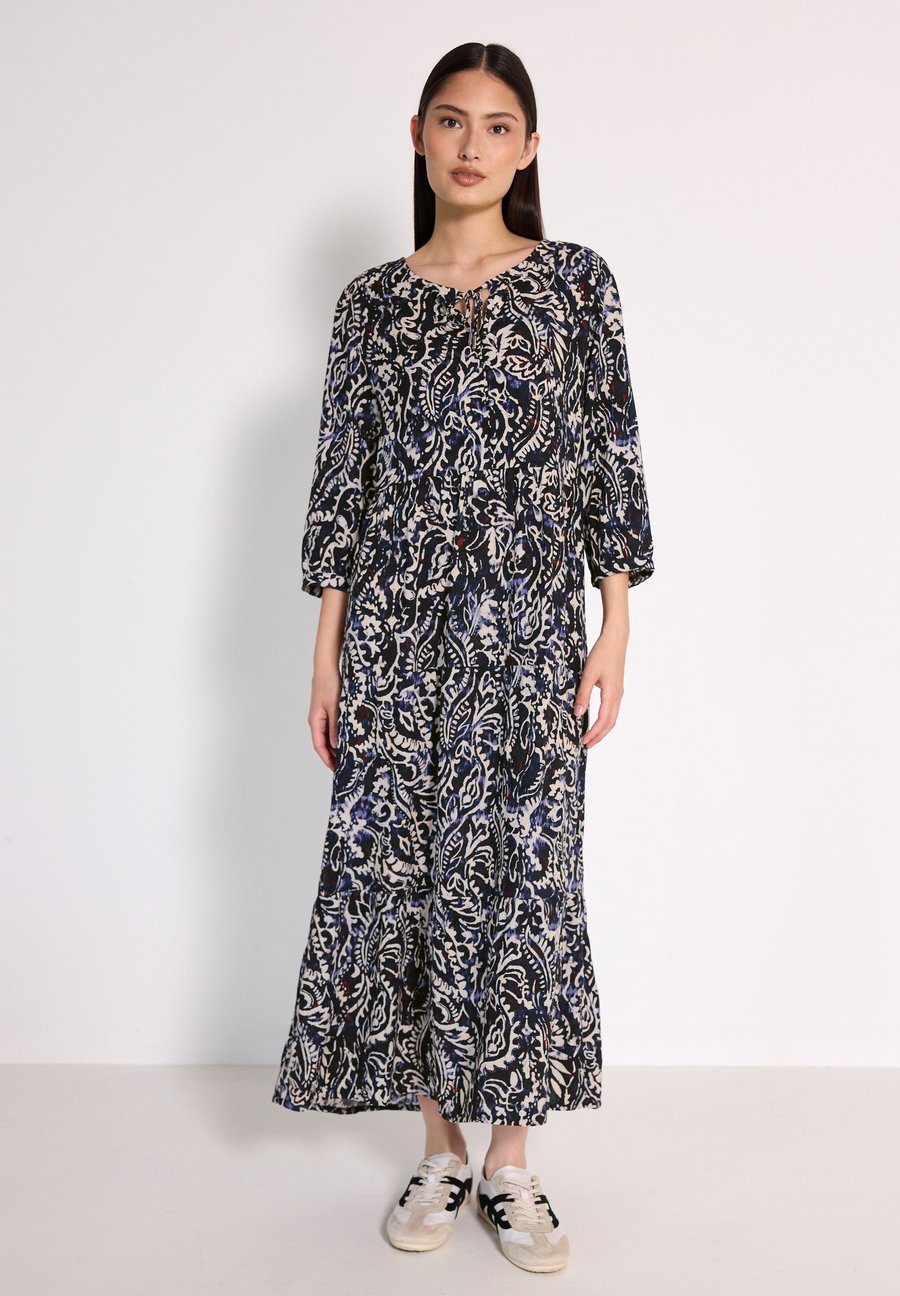 Платье Street One Studio GEMUSTERTES VOLANT, Blau/Dark Blue
Платье Street One Studio GEMUSTERTES VOLANT, Blau/Dark Blue
