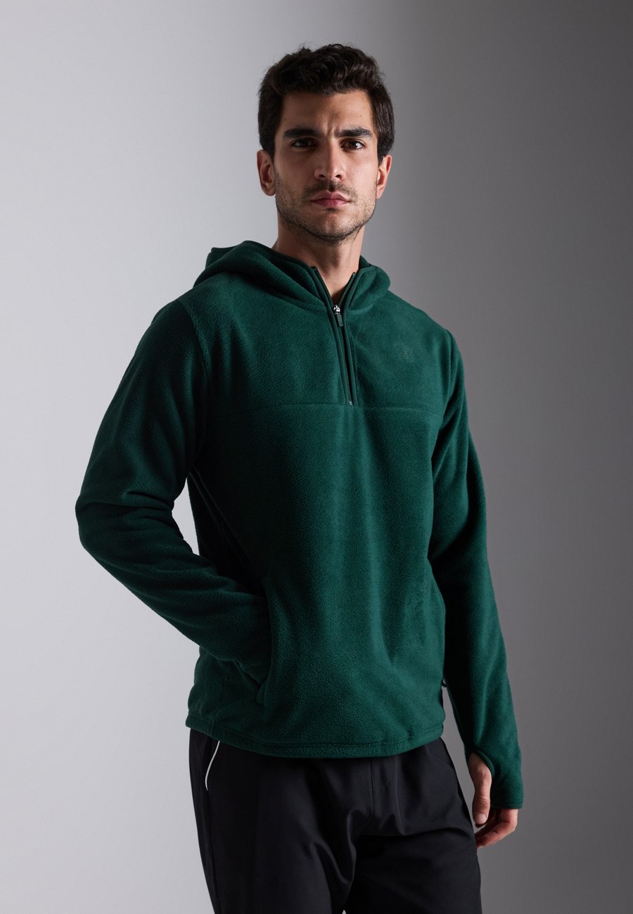 Худи Pier One Sport HOODED FLEECE WITH 1/4 ZIPS AND THUMB HOLES, Dark Green
Худи Pier One Sport HOODED FLEECE WITH 1/4 ZIPS AND THUMB HOLES, Dark Green