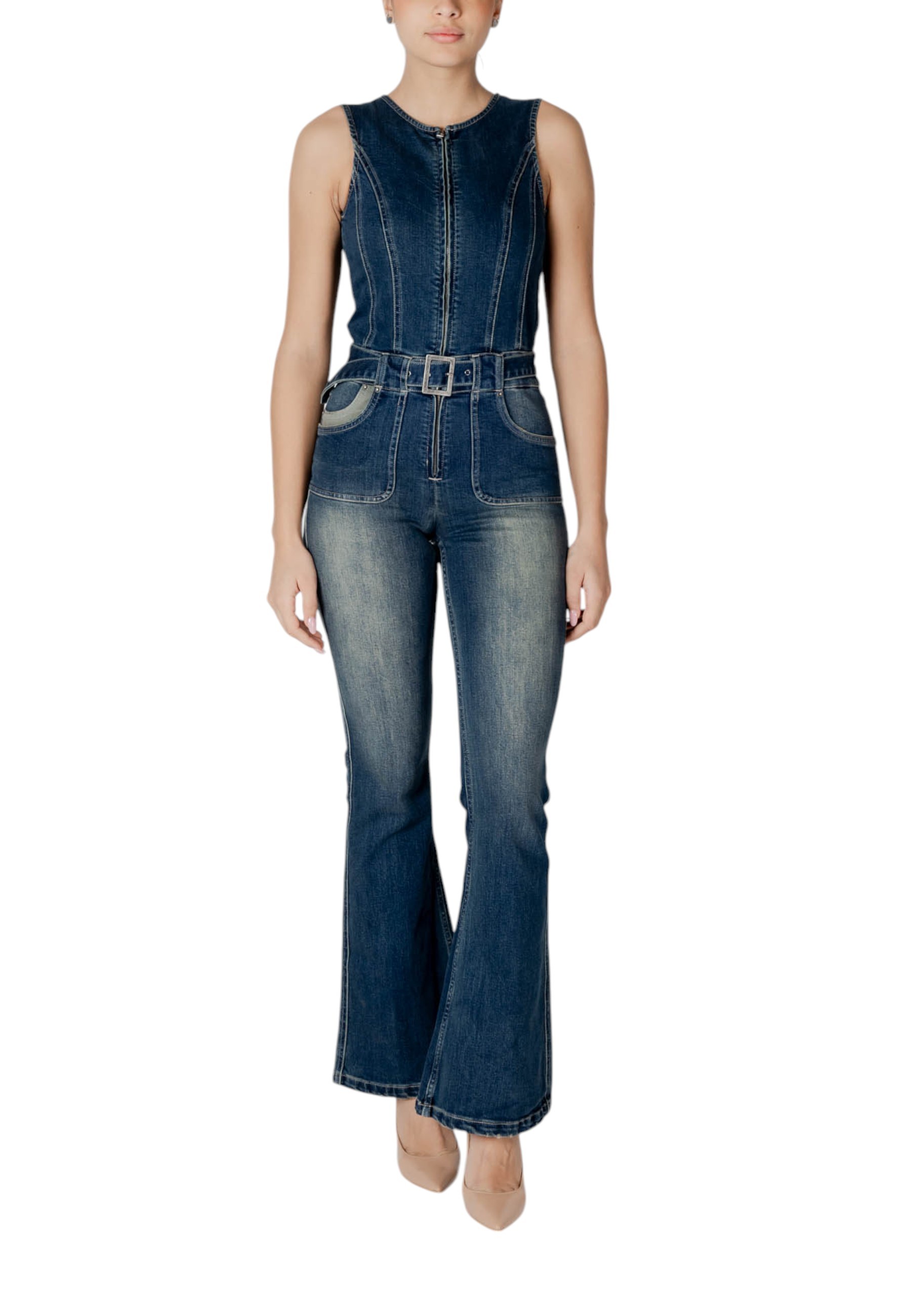 Комбинезоны Desigual
Комбинезоны Desigual