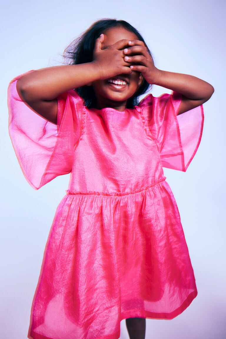 Платье с оборками H&M, розовый
Платье с оборками H&M, розовый