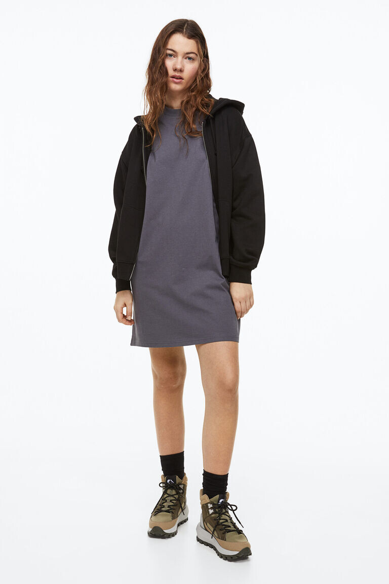 Платье-футболка оверсайз H&M, серый
Платье-футболка оверсайз H&M, серый