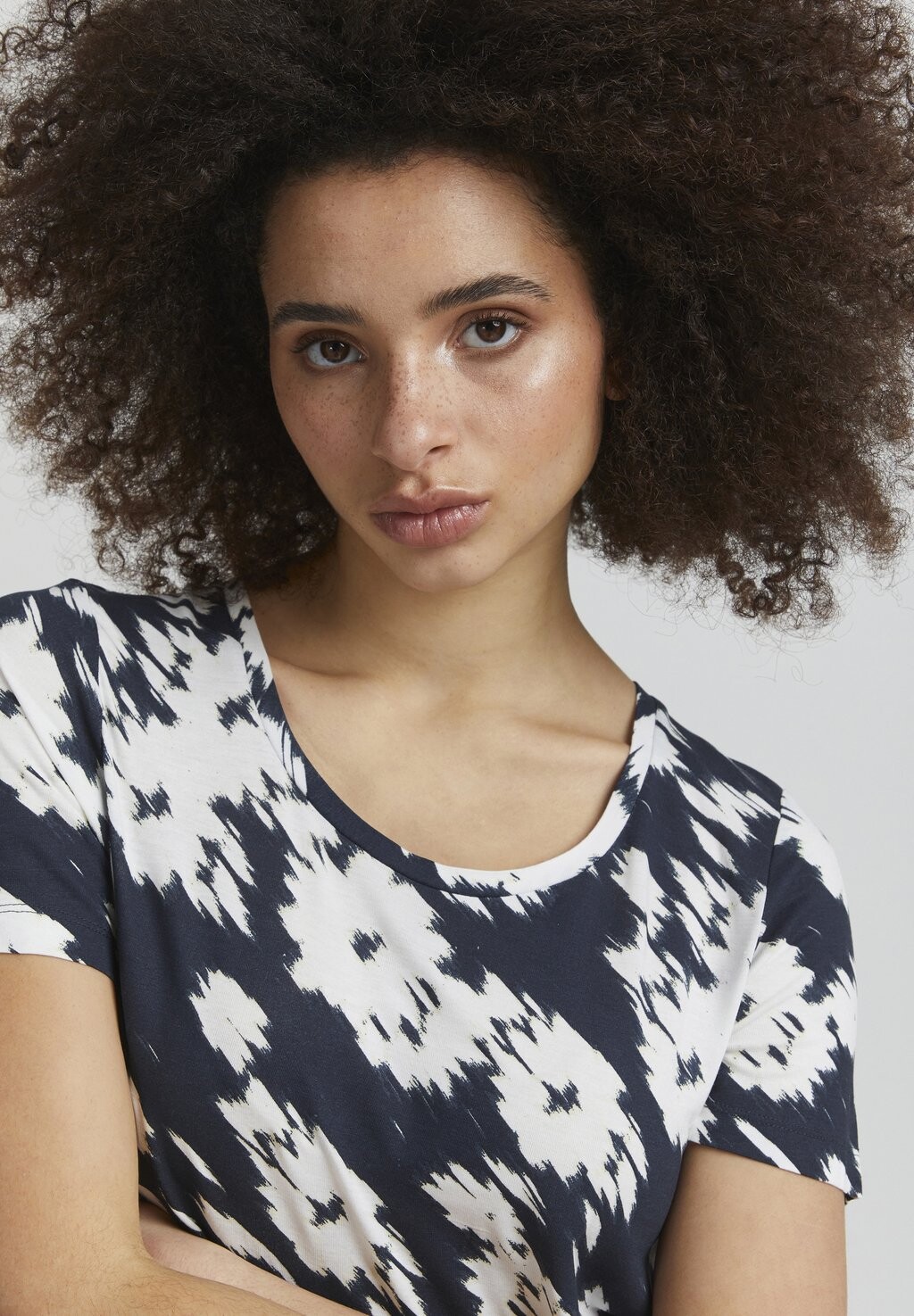 Футболка с принтом ICHI IHLISA ICHI, темно-синий
Футболка с принтом ICHI IHLISA ICHI, темно-синий