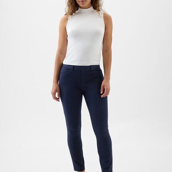 Брюки-Сигареты из эластичного хлопка Gap, синий
Брюки-Сигареты из эластичного хлопка Gap, синий