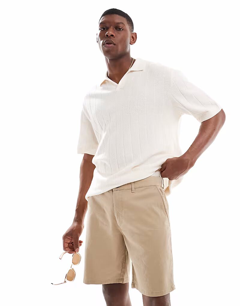 Шорты-чиносы JJ Rebel бежевого цвета
Шорты-чиносы JJ Rebel бежевого цвета